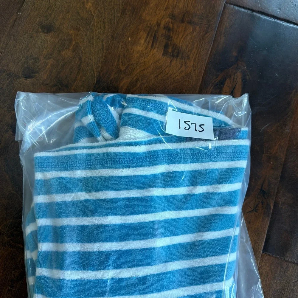 Mini Boden Kids Blue Striped Shark Whale Terry Cloth Hooded Beach Cover Up 5-6Y